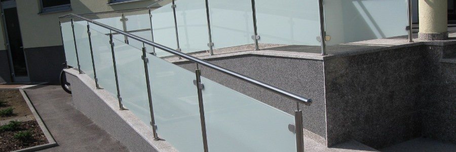 Inox staklena ograda Klaka